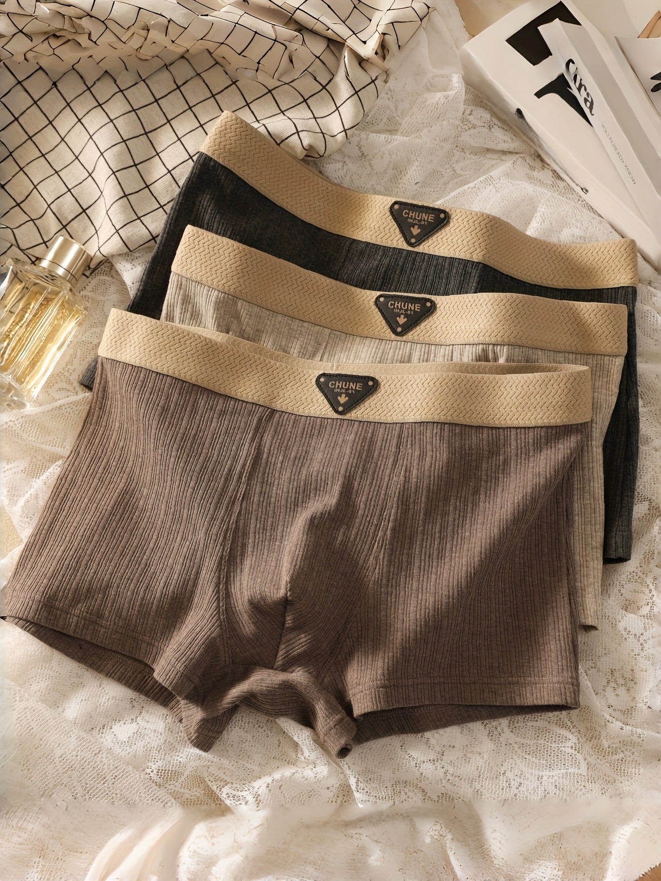 3pcs Men'S Comfortable Retro Boxer Briefs - Breathable Stretch Fabric, Solid Color (Black, Beige, Brown) with Golden Accents, Elastic Waistband &amp; Cuffs for Secure Fit, Comfortable Undergarment, Classic Boxer Design, Smooth Te