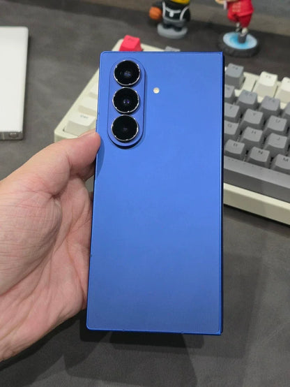 Brand New  Sam-sung for Galaxy Fold 7 5G 6.5" HD 120Hz Refresh Rate Outer Screen 256GB Storage 200MP Dual SIM