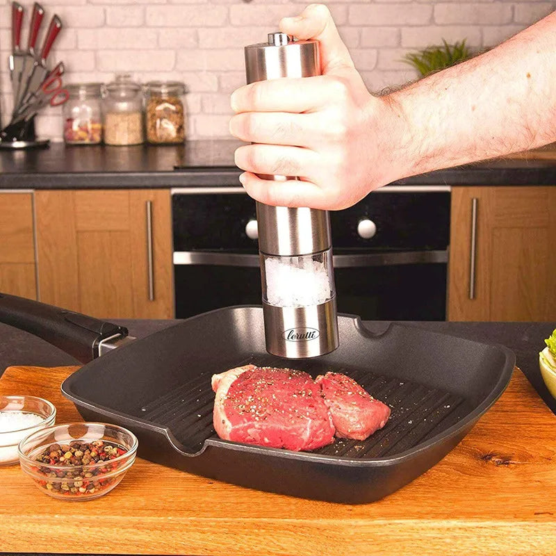 Moinho de especiarias para cozinha, automático, por indução, em aço inoxidável, alimentado por bateria, para pimenta e sal.