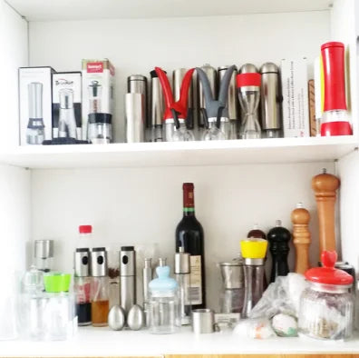 Premium Electric Salt Shaker Stainless Steel Pepper Mills Battery Operated Salt and Pepper Grinder Set for Kitchen