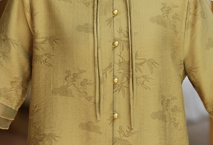 Elegante blusa de verão para mulher com estampado floral - Manga curta, gola mandarim, corte largo, verde-azeitona claro, perfeita para looks casuais. Blusa casual | Blusa com estampado floral | Camisola com gola mandarim