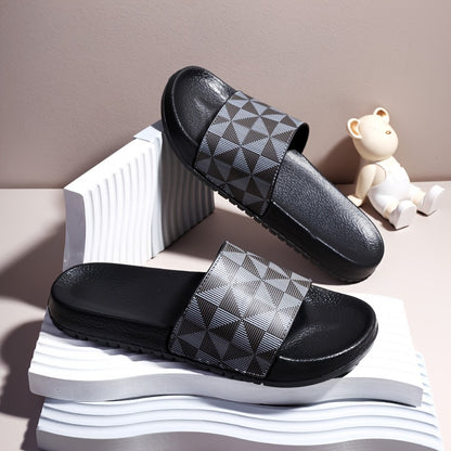 Men's Summer Slide Sandals - Non-Slip Soft Sole Casual Slippers with Geometric Pattern, Black & Gray, Comfortable for Indoor & Outdoor Use