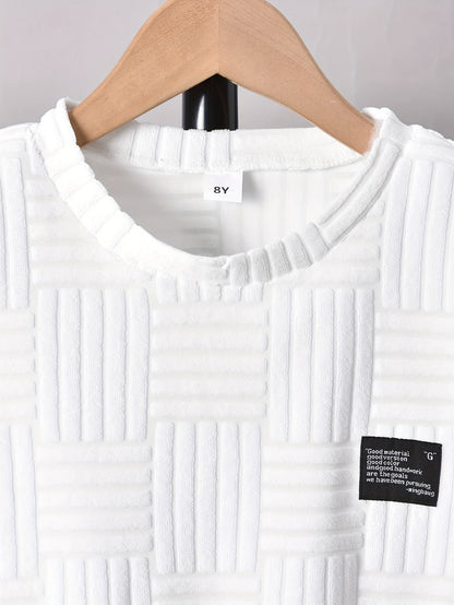 Boys' Fashion Casual Round Neck Short Sleeve T-Shirt + Casual Shorts Two-Piece Set, Perfect for Outdoor