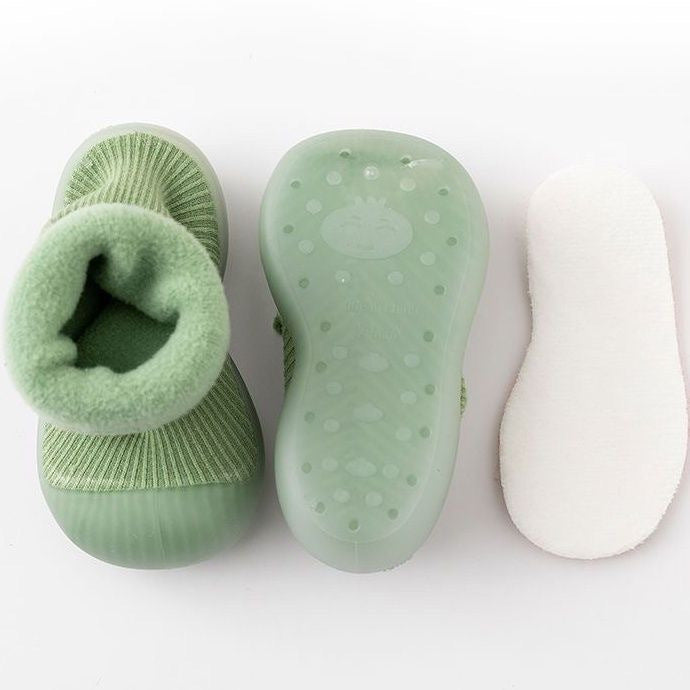 Sapatos casuais e confortáveis ​​de cano alto com sola de borracha para bebé menino, respiráveis ​​e antiderrapantes, ideais para uso interior e exterior, no outono e inverno.