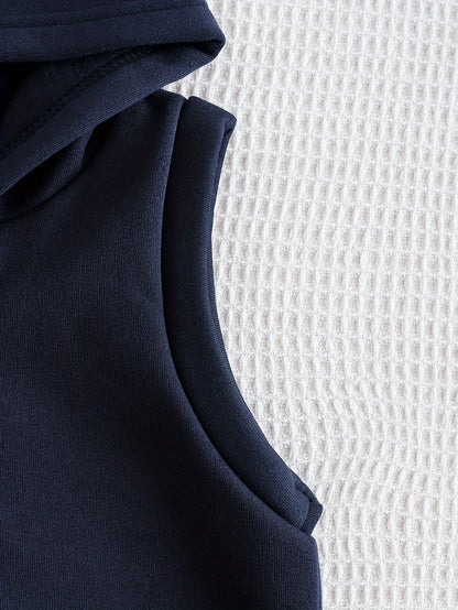 Boys' Autumn/Winter New Three-Piece Set with Mickey Mouse Classic Cartoon Print Long-Sleeve Round Neck Hoodie and Zip-Up Sleeveless Top, Matching Printed Sweatpants - Fleece-Lined Thickened Warm Comfortable Outfit for Parties