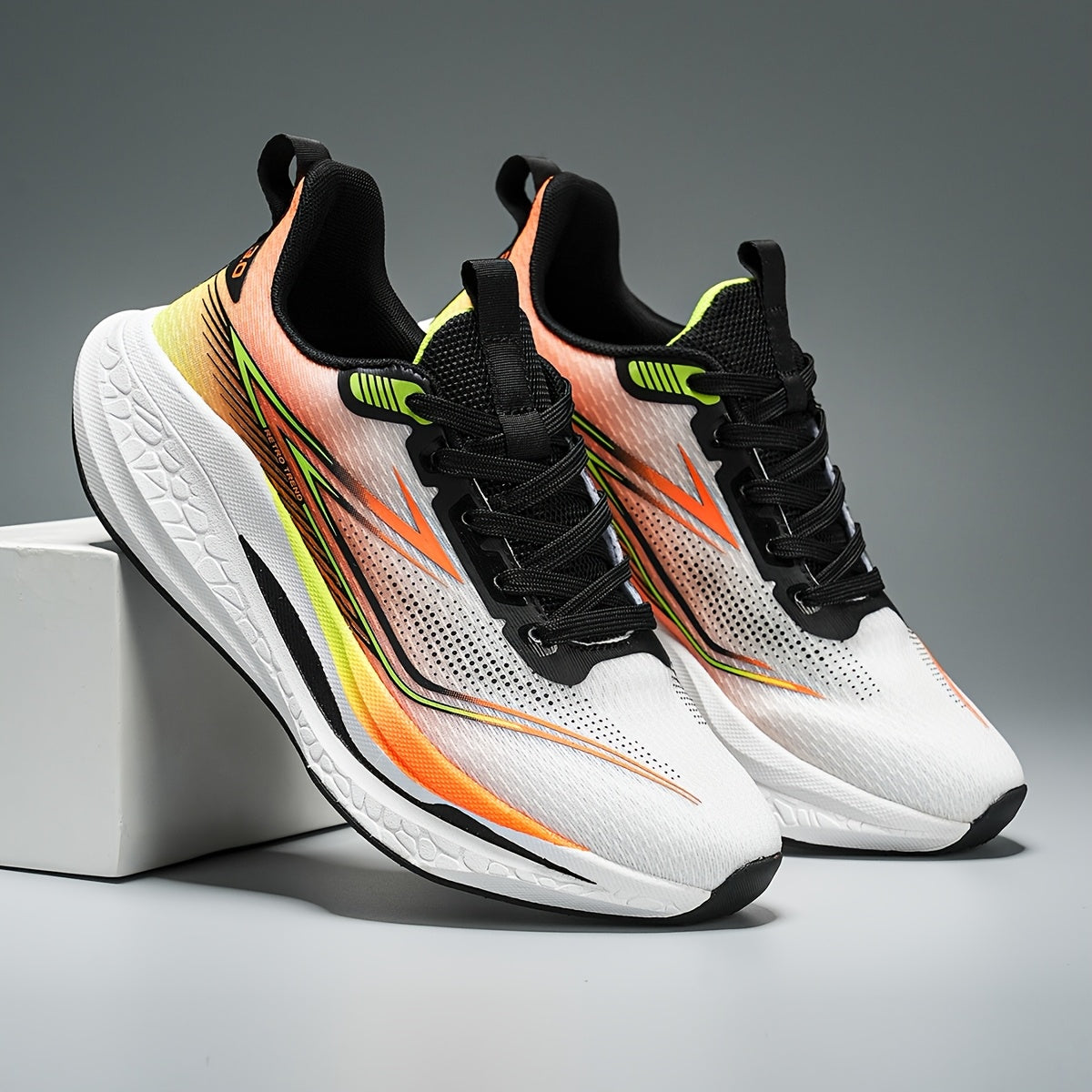 Unisex Classic Low-Top Sneakers - Breathable Fabric & EVA Cushioned Sole, Geometric Letter Print Design for Hiking, Running, Casual Streetwear - All-Season Comfort, Hiking Shoes, Outdoor Sports Footwear, Modern Sneakers, Dura