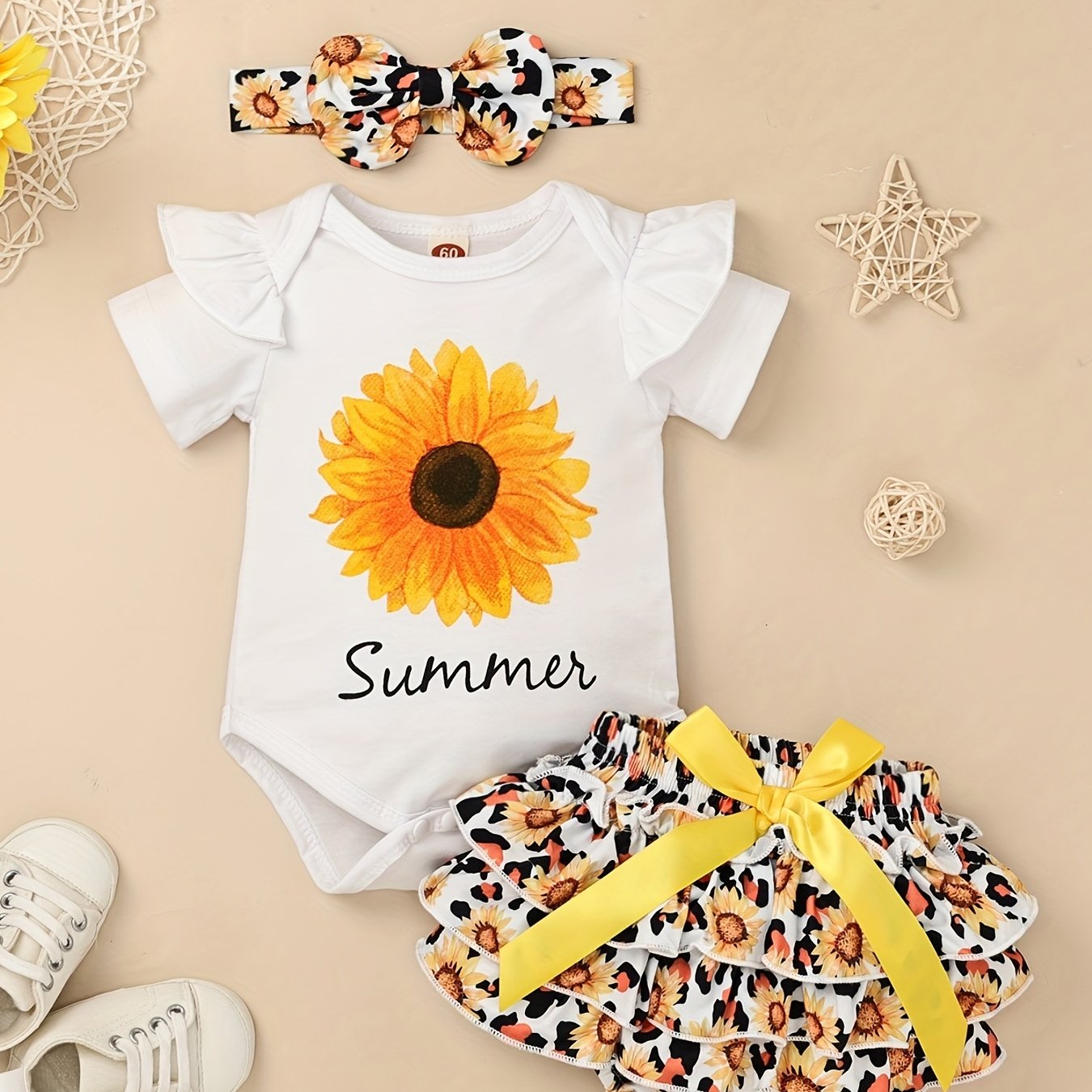 Conjunto de Roupa Infantil para Bebé Menina com Estampado de Abacate: Macacão, Calções e Fita para o Cabelo - 3 Peças - Ideal para o Verão e Atividades ao Ar Livre