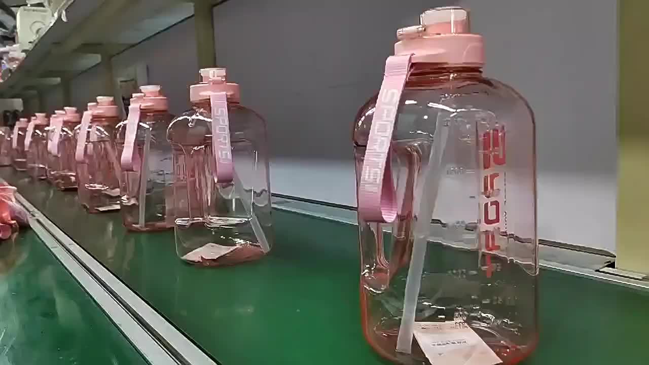 1pc 2.5L/84.54oz Large Capacity Spill-Proof Water Bottle - Portable, Durable PC Plastic with Flip-Top Lid, Ideal for Outdoor Sports, Travel and Fitness, Hydrate in Style with "SPORT" Motivational Design, Sports Water Bottle