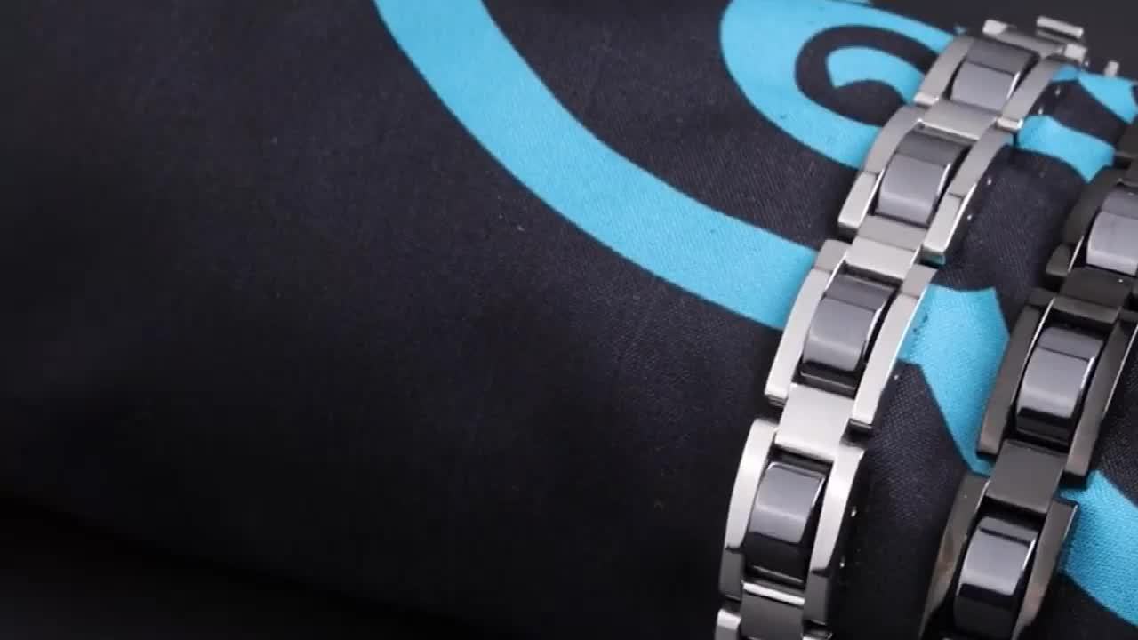 304 Stainless Steel Bracelet, Black Electroplated Unique Design - Perfect holiday birthday gift for dad and elders at Christmas. Includes Removal Tool; Also suitable as a women's/unisex accessory, Christmas Gift