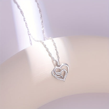 925 Silver Necklace with a Lovely Heart-Shaped Pendant for Ladies, a Perfect Gift for Ladies on Holidays And Birthdays, Suitable for Banquets And Festivals, Comes with a Gift Box.