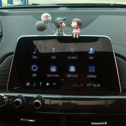Cute Ornaments Couple Action Figurines Balloons Ornaments For Car Dashboard Decoration