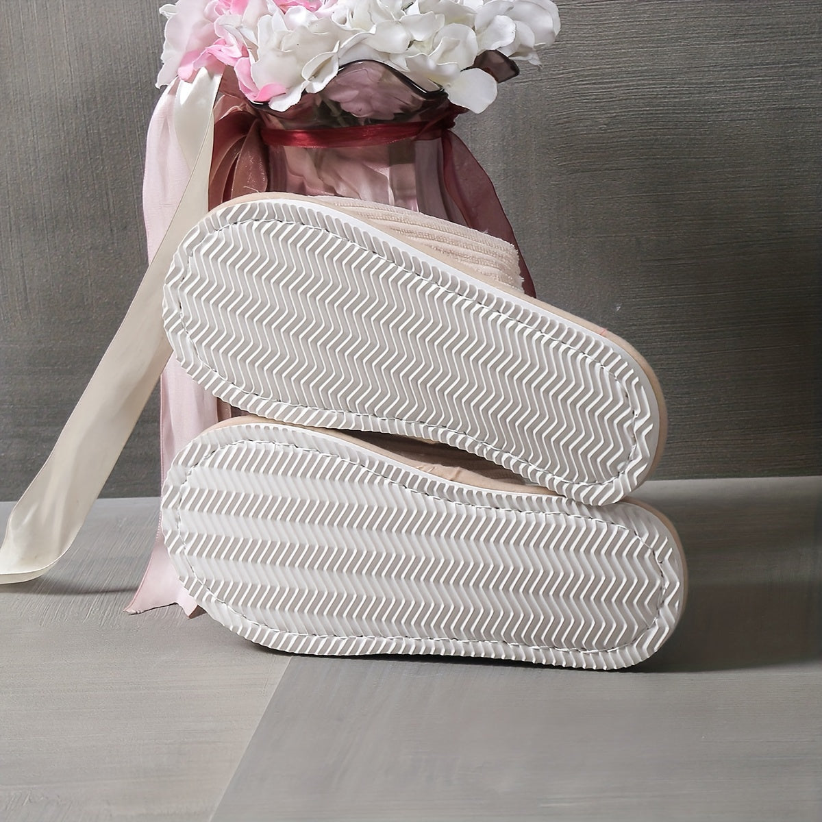 Cute Bowknot Soft Sole Fuzzy Slippers, Winter Cozy &amp; Warm Slip On Plush Shoes, Comfy Closed Toe Home Slippers