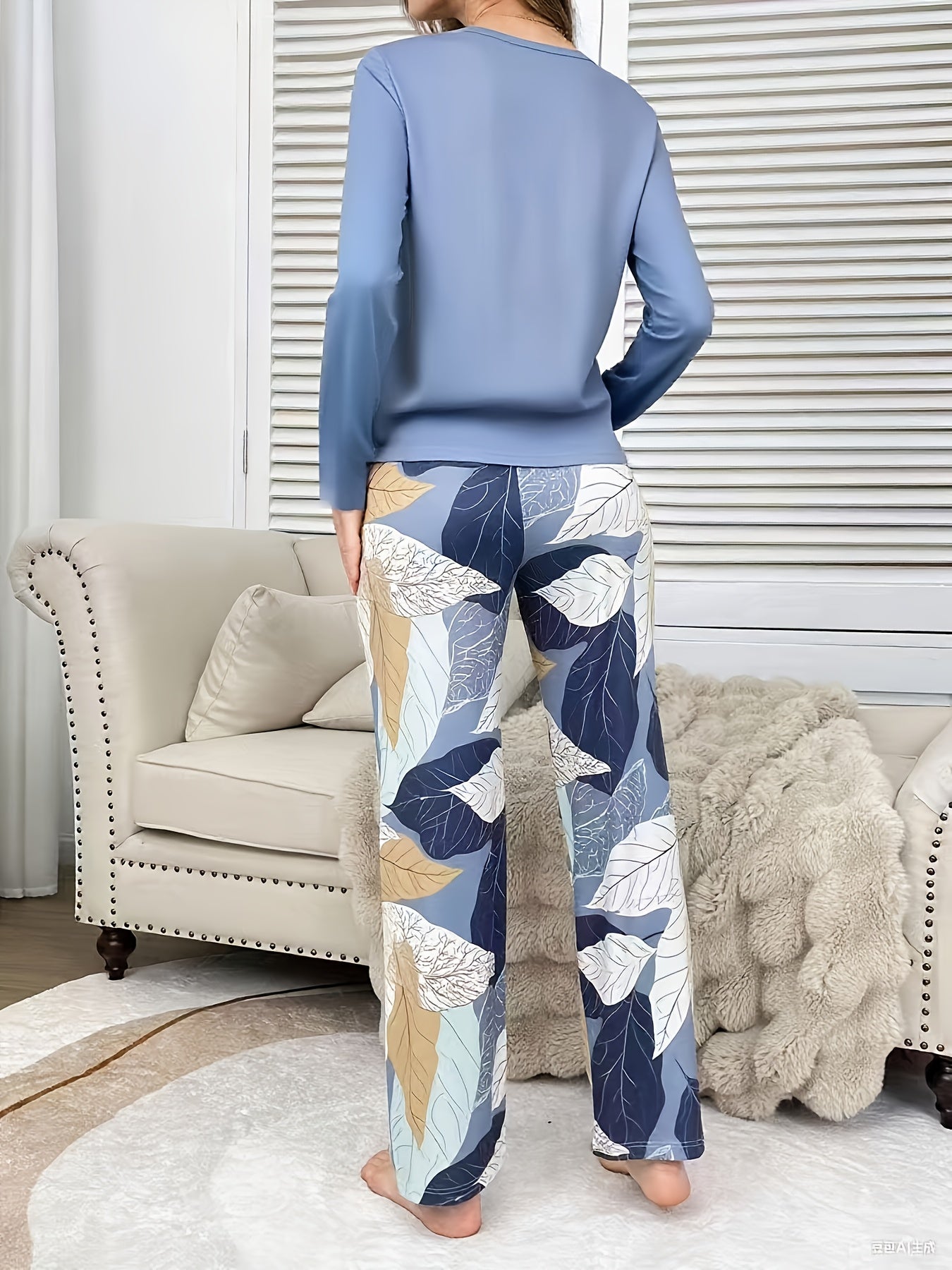 Autumn and Winter Women's Casual Versatile Elegant Letter Print Round Neck Long Sleeve Top and Pants Floral Printed Pajama Set