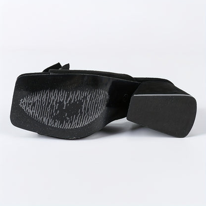 Chinelo feminino chique para o verão - Mules pretos de salto grosso e bico aberto, chinelos femininos de malha com salto alto e bico quadrado, com sola de borracha confortável.