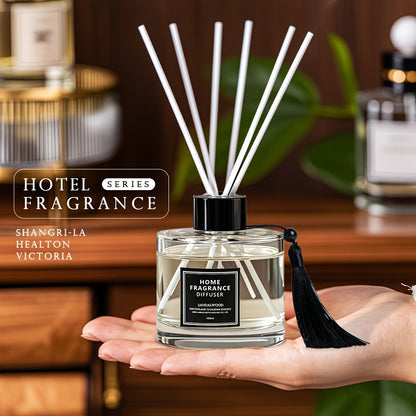 Luxury Hotel Series Reed Diffuser Set - 100ml Large Capacity, Long-Lasting Scent (5-7 Weeks) for Living Room and Bedroom - Spice Fragrance, Swiss Raffinerie Ingredients, Glass and Rattan, Cylinder Shape, Under 1L - Ideal for