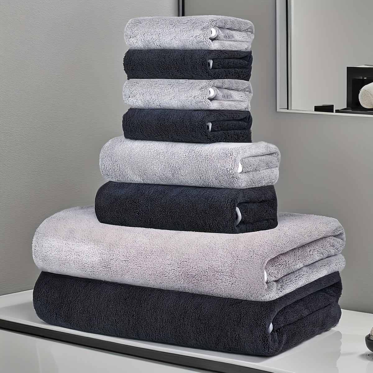 8-Pack Ultra-Soft Coral Fleece Bath Towel Set, 2 Bath Towels 69.85 X 139.7 cm, 2 Hand Towels 34.8 X 74.93 cm, 4 Square Towels 29.97 X 29.97 cm, Quick-Drying, Highly Absorbent And Lightweight, Gentle Camping Towels