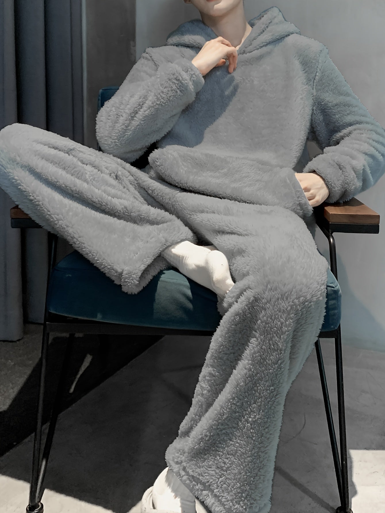 Men's Coral Velvet Pajamas Autumn and Winter Thickened Velvet Winter Hooded Flannel Warm Youth Pajama Set