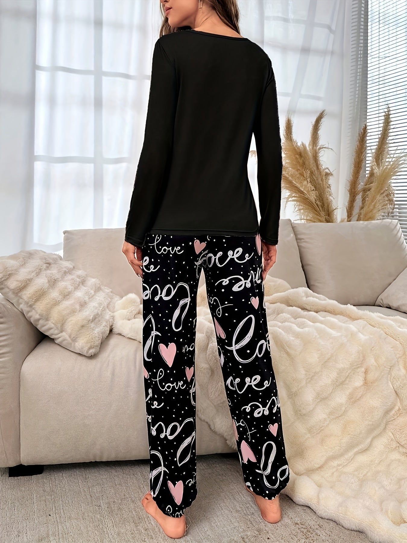 Autumn and Winter Women's Pajama Set with Long Sleeves, Pants, Cute Cartoon Heart Letter Print, Casual Loungewear for All Seasons