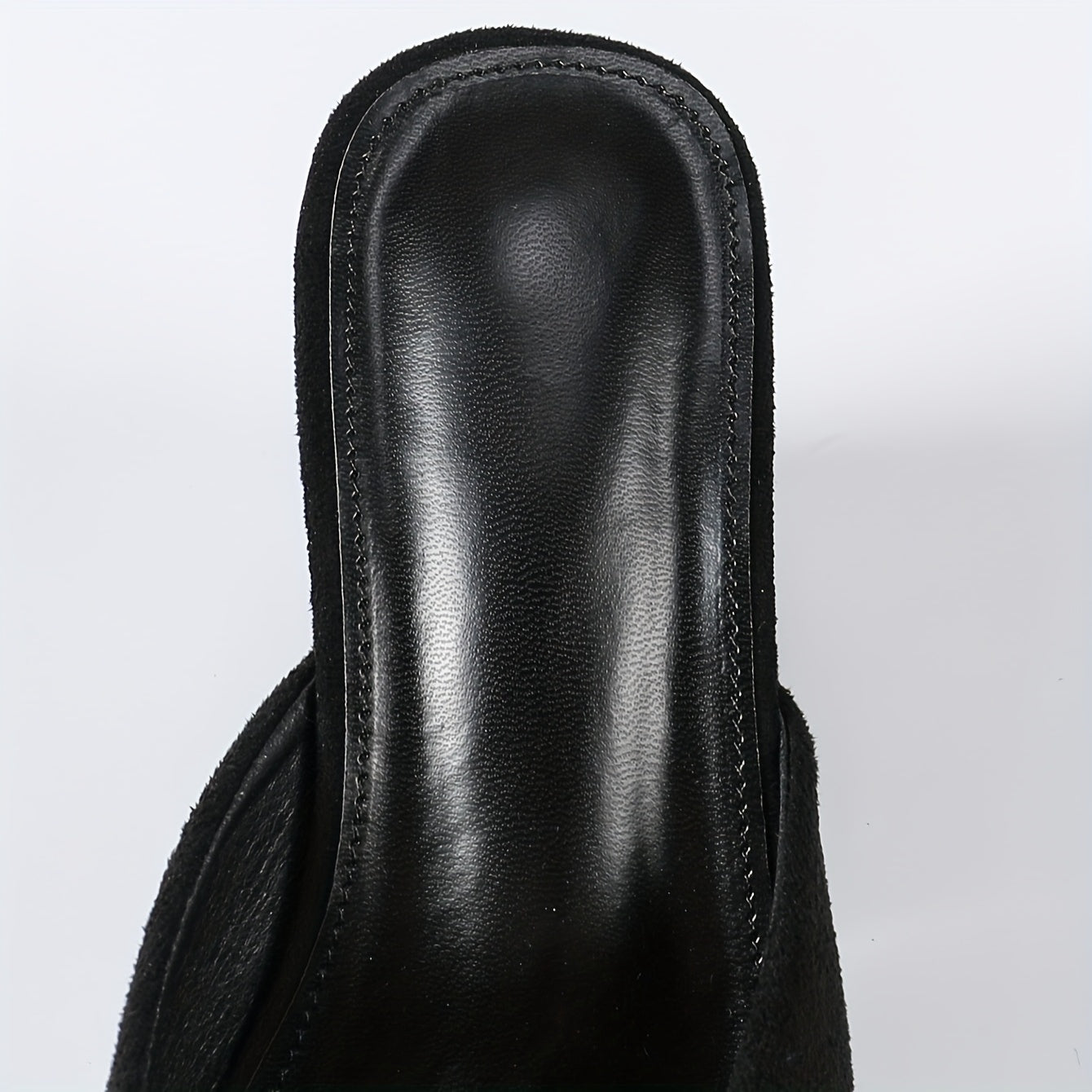 Chinelo feminino chique para o verão - Mules pretos de salto grosso e bico aberto, chinelos femininos de malha com salto alto e bico quadrado, com sola de borracha confortável.