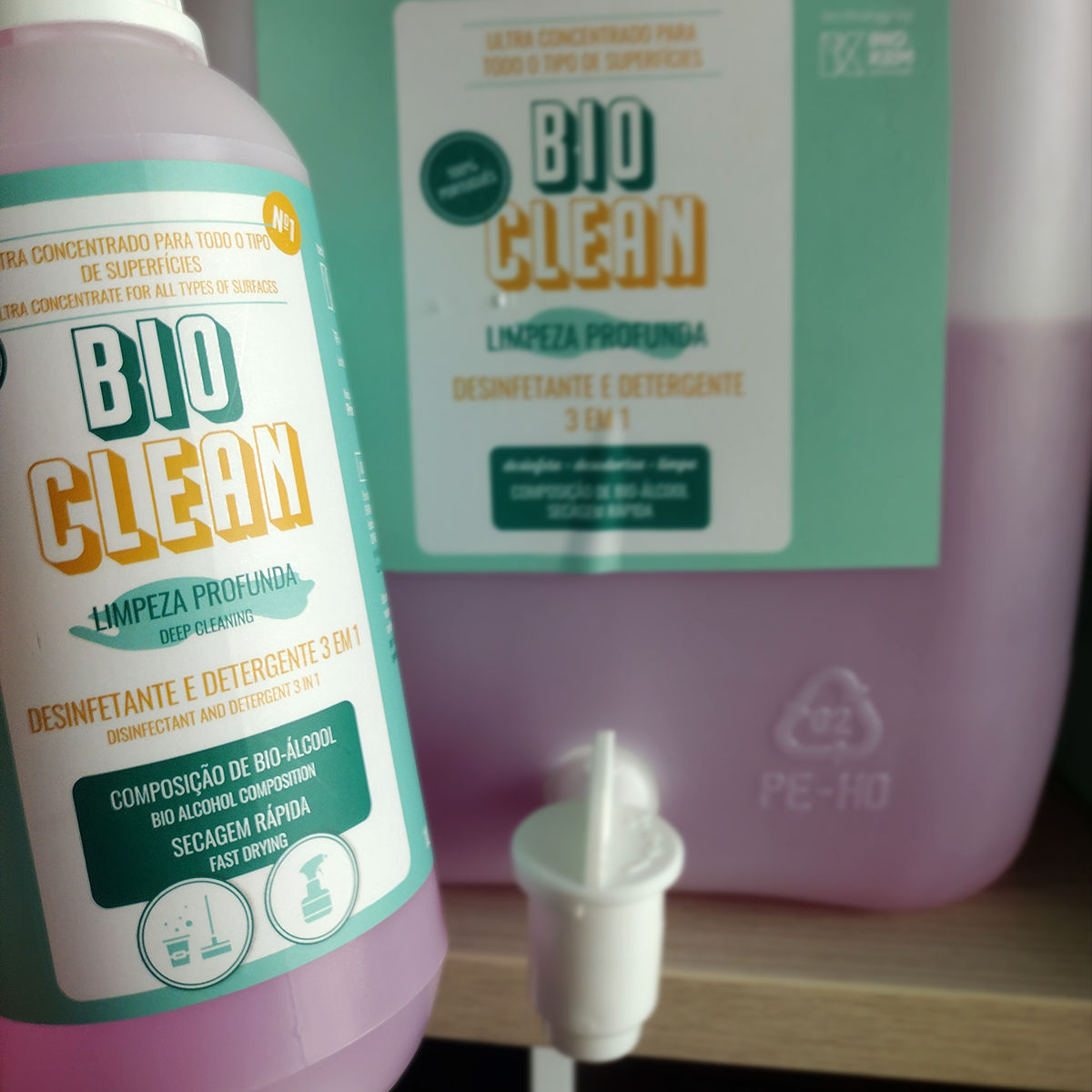 https://ik.imagekit.io/c2dr4dawp/https%3A%2F%2Fcdn-shopkit.com%2Fusercontent%2Finokem-biotech-solutions%2Fmedia%2Fimages%2F13ed146-094035-detergente-neutro_bioclean.png?tr=f-jpg