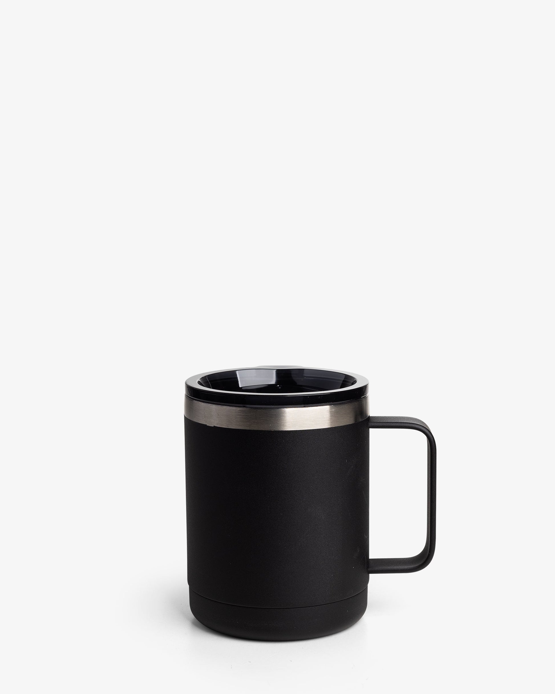 https://ik.imagekit.io/c2dr4dawp/https%3A%2F%2Fcdn.shopify.com%2Fs%2Ffiles%2F1%2F0484%2F7091%2F7273%2Ffiles%2FBohtal_Insulated_Coffee_Mug_Batman_back.jpg%3Fv%3D1744186567?tr=f-jpg