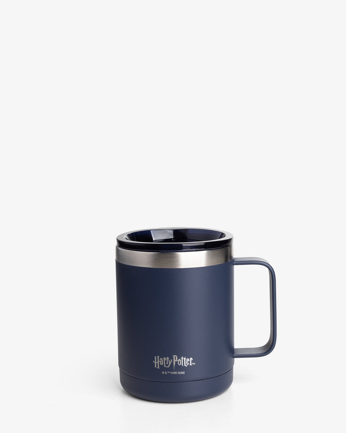 https://ik.imagekit.io/c2dr4dawp/https%3A%2F%2Fcdn.shopify.com%2Fs%2Ffiles%2F1%2F0484%2F7091%2F7273%2Ffiles%2FBohtal_Insulated_Coffee_Mug_Ravenclaw_back.jpg%3Fv%3D1744186877?tr=f-jpg
