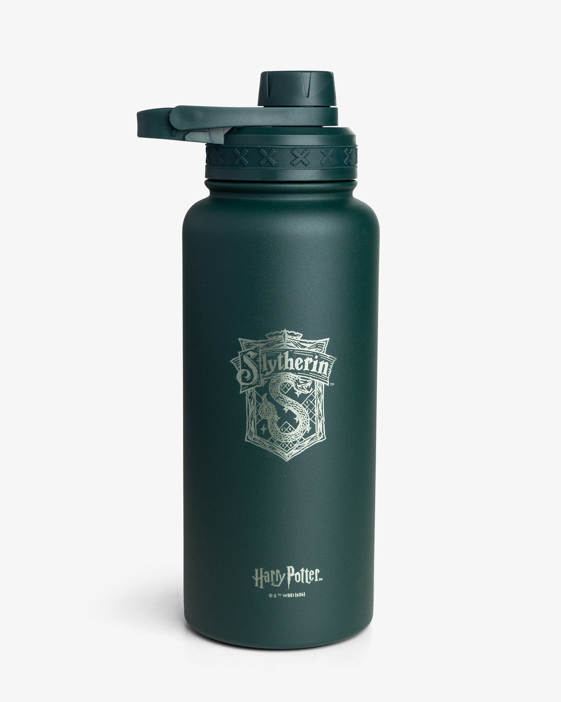 https://ik.imagekit.io/c2dr4dawp/https%3A%2F%2Fcdn.shopify.com%2Fs%2Ffiles%2F1%2F0484%2F7091%2F7273%2Ffiles%2FBohtal_Insulated_Sports_Bottle_Slytherin.jpg%3Fv%3D1744114801?tr=f-jpg
