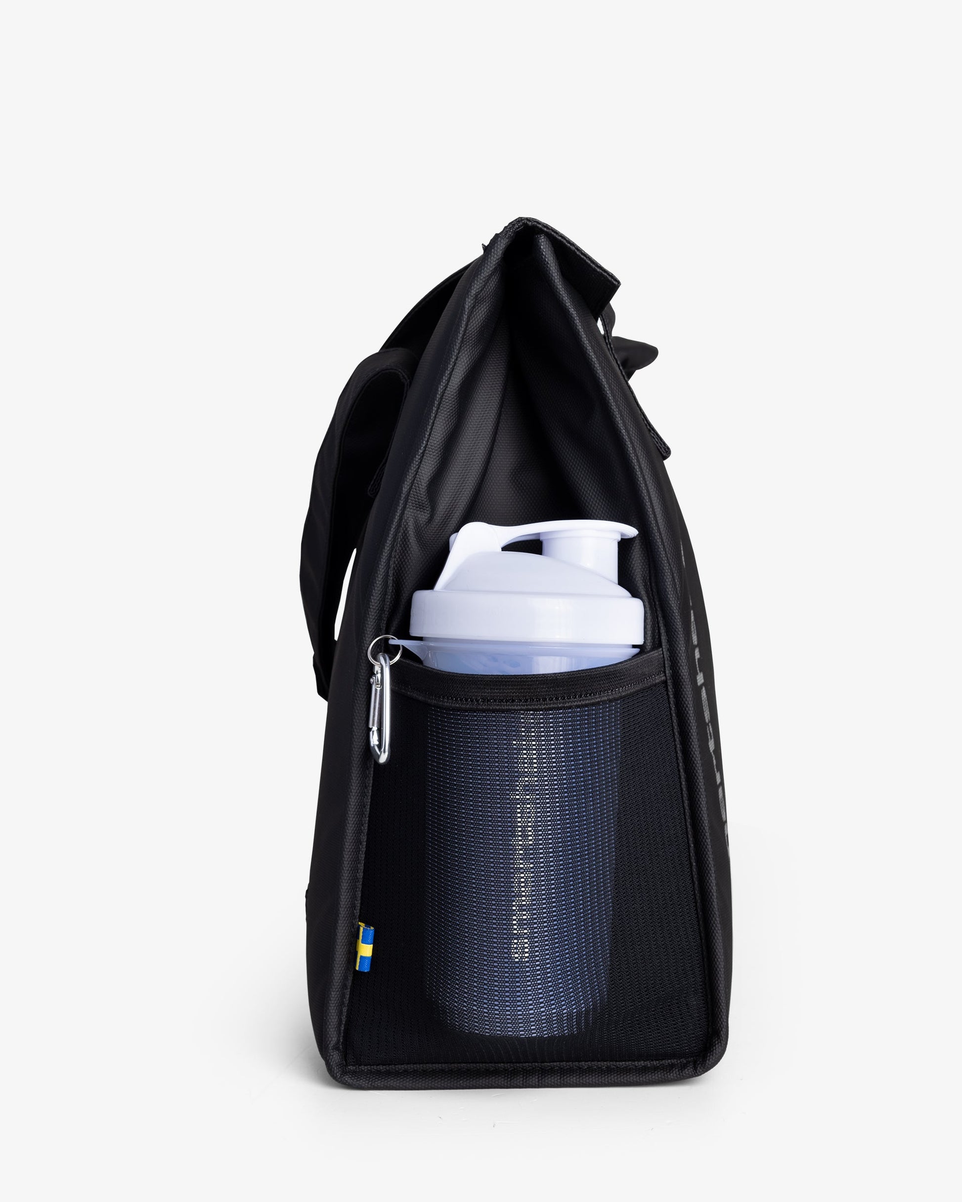 https://ik.imagekit.io/c2dr4dawp/https%3A%2F%2Fcdn.shopify.com%2Fs%2Ffiles%2F1%2F0484%2F7091%2F7273%2Ffiles%2FSmartshake_Lunch_Tote_Bag_side_Black.jpg%3Fv%3D1709298521?tr=f-jpg