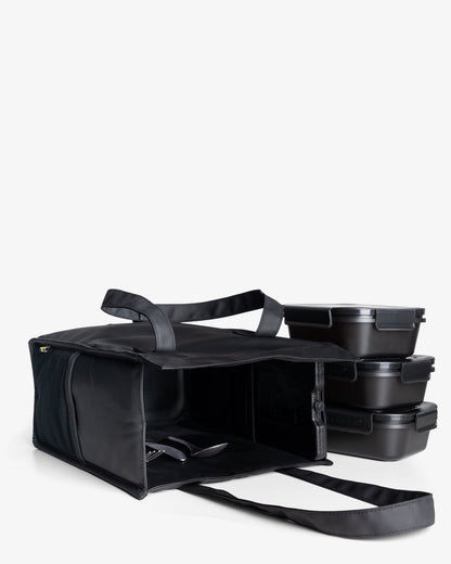https://ik.imagekit.io/c2dr4dawp/https%3A%2F%2Fcdn.shopify.com%2Fs%2Ffiles%2F1%2F0484%2F7091%2F7273%2Ffiles%2FSmartshake_Lunch_Tote_Bag_unassambled_Black.jpg%3Fv%3D1709298521?tr=f-jpg