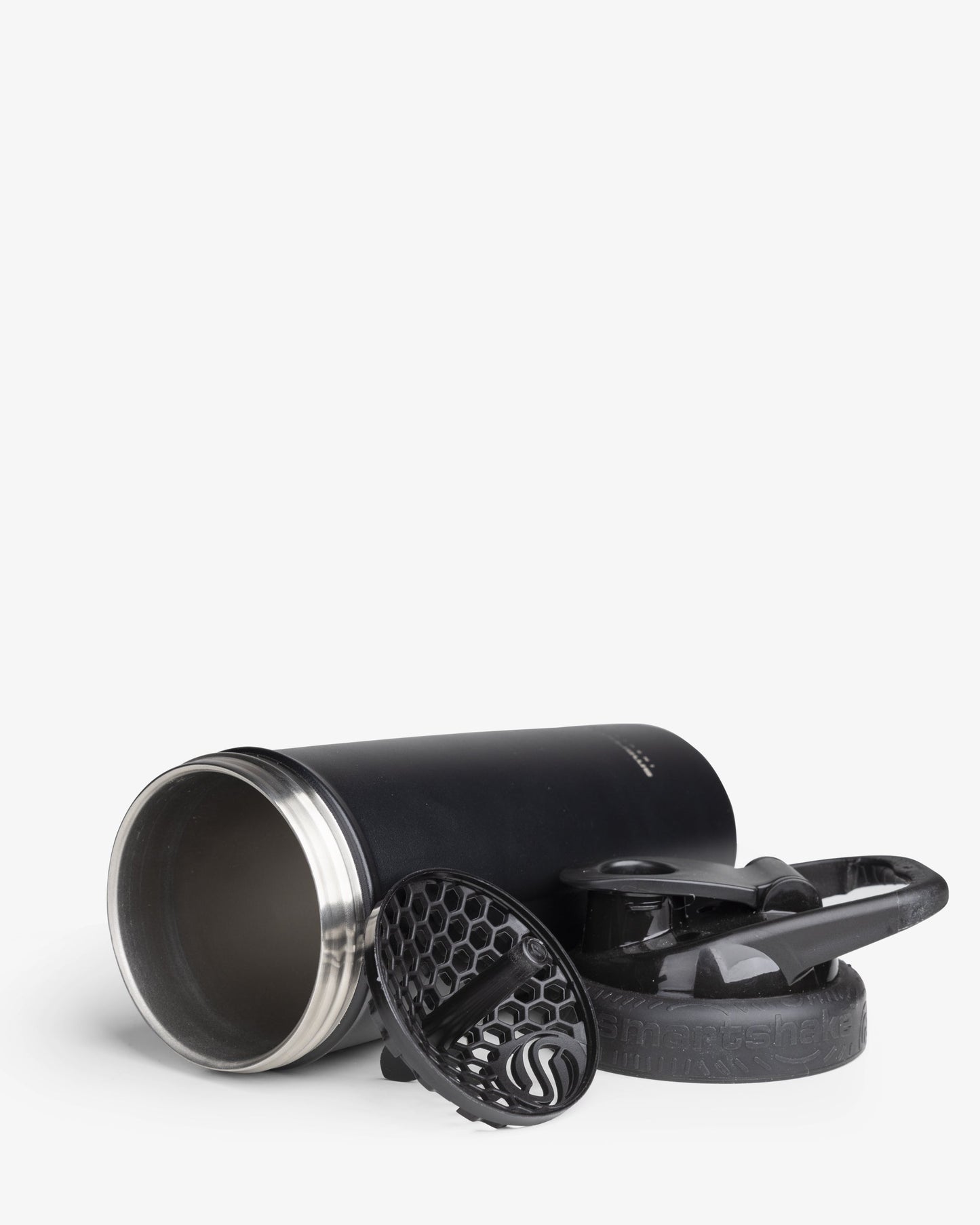 https://ik.imagekit.io/c2dr4dawp/https%3A%2F%2Fcdn.shopify.com%2Fs%2Ffiles%2F1%2F0484%2F7091%2F7273%2Fproducts%2FSmartshake_Insulated_Steel_Black_assambled.jpg%3Fv%3D1741337268?tr=f-jpg